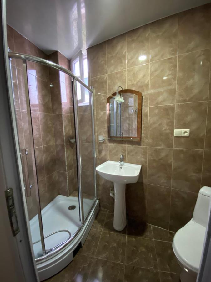 Hotel Eurasia Batumi Esterno foto